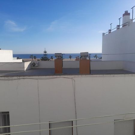Hostal Casandra - Antiguo Hostal Los Valencianos Коніль-де-ла-Фронтера Екстер'єр фото