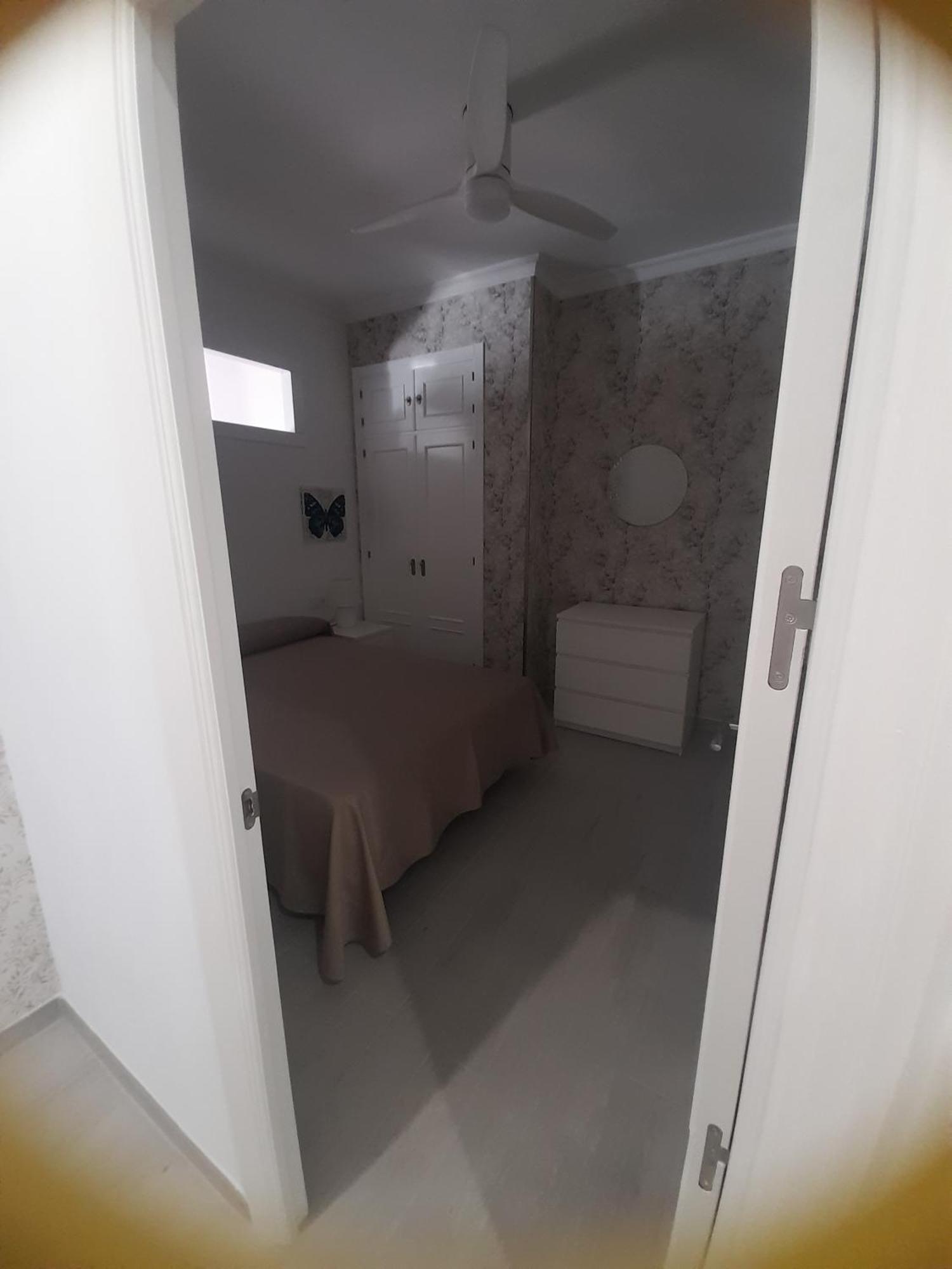 Hostal Casandra - Antiguo Hostal Los Valencianos Коніль-де-ла-Фронтера Екстер'єр фото